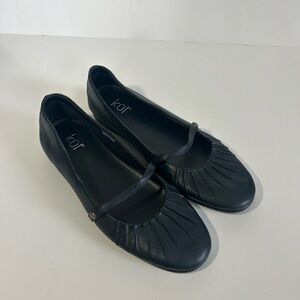 Kul Leather Navy Blue Mary Jane Ballet Flats